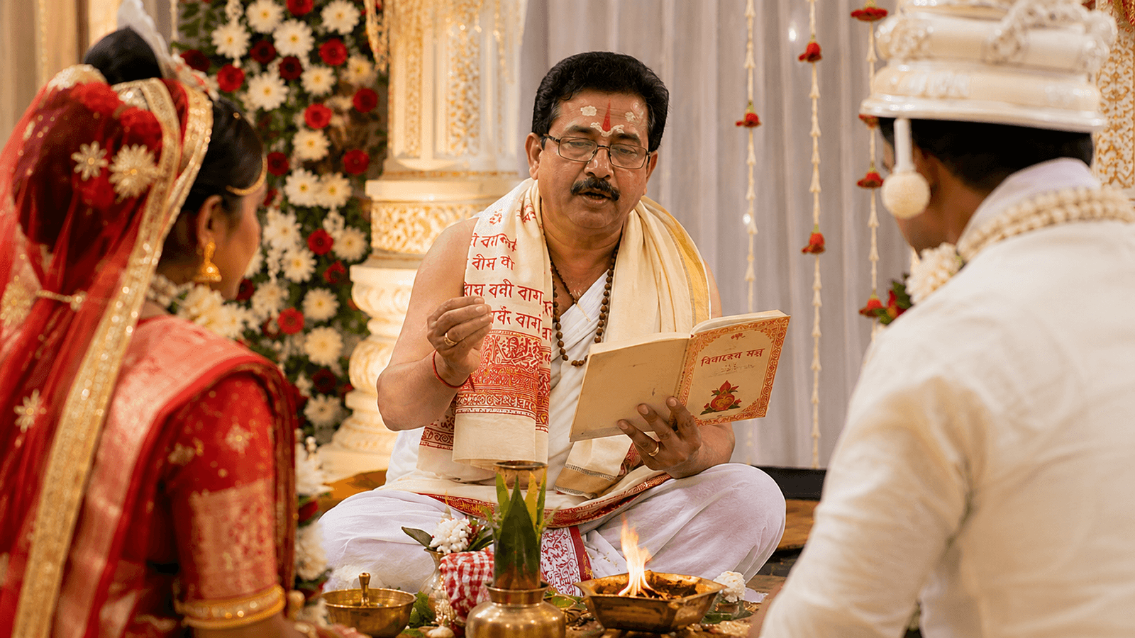 Astrologer SK Abid | Best Astrologer in Kolkata | Palm Reader image 1