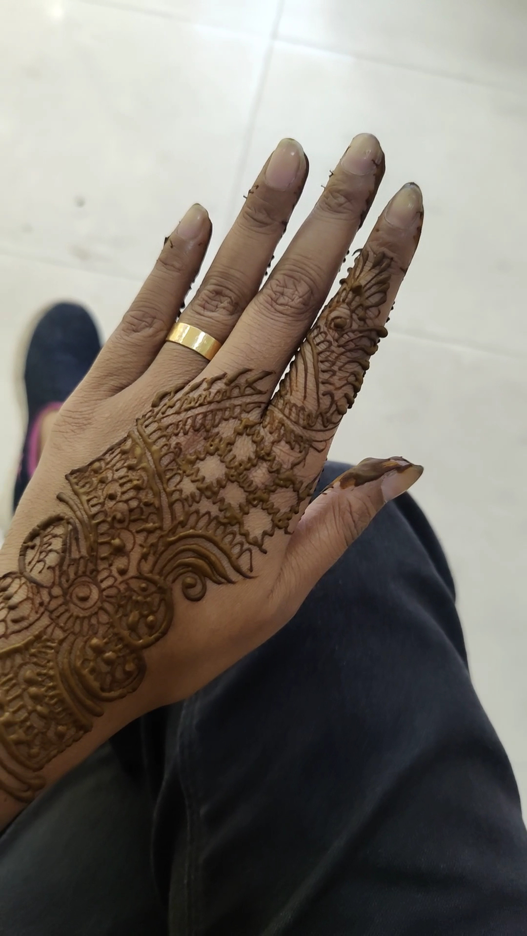 Wedding mehendi designs by AKASH Mehandi arts in Howrah