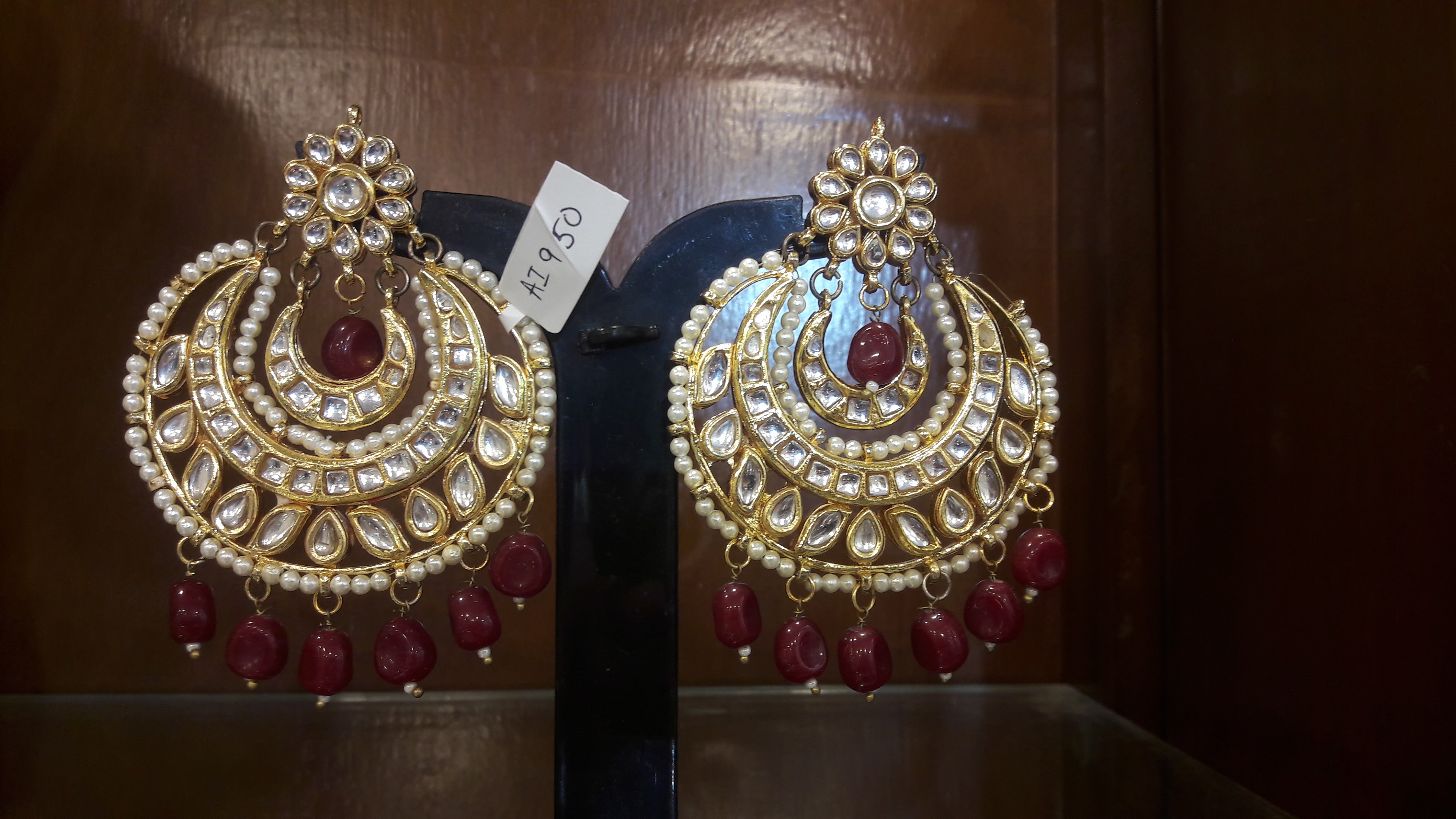 Adro's Fashion Jewellery image 2