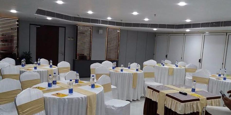 Airport City Hotel, Banquet Hall (Weddingz.in Partner)