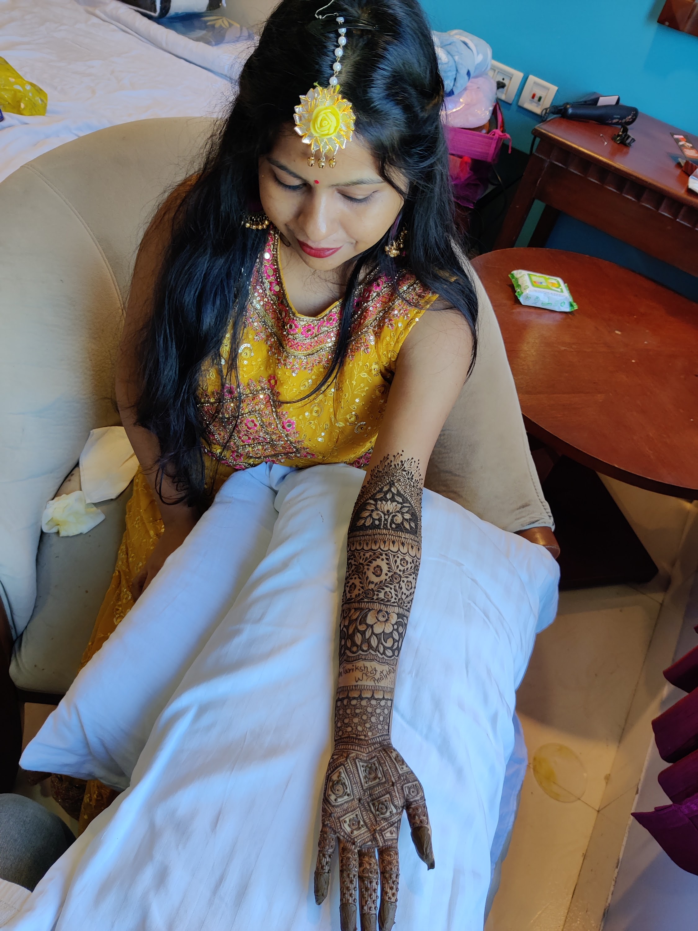 Mehendi portfolio of Ankur henna art