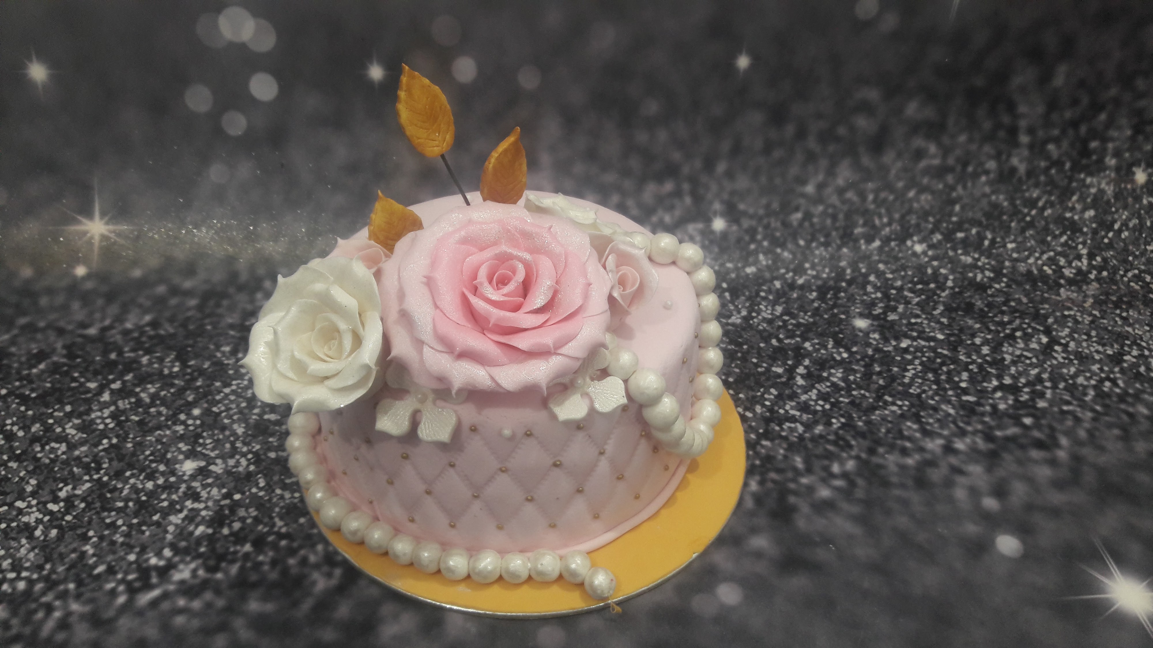 Fresh designer cake by Bake O Cake