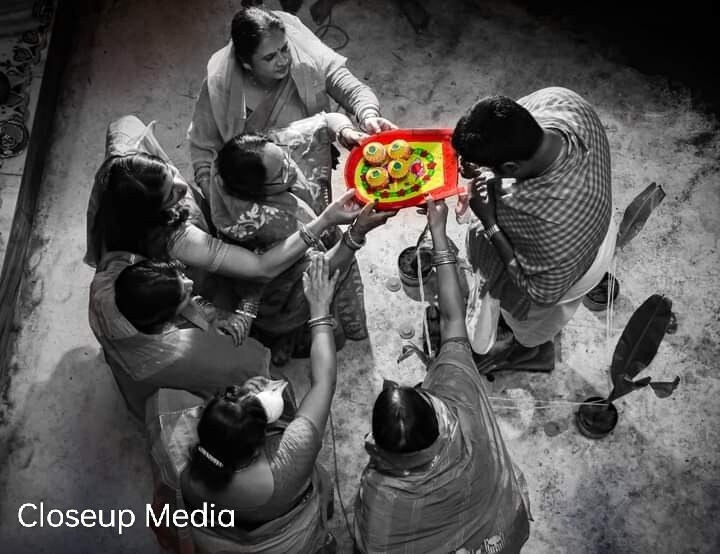 Closeup Media image 79