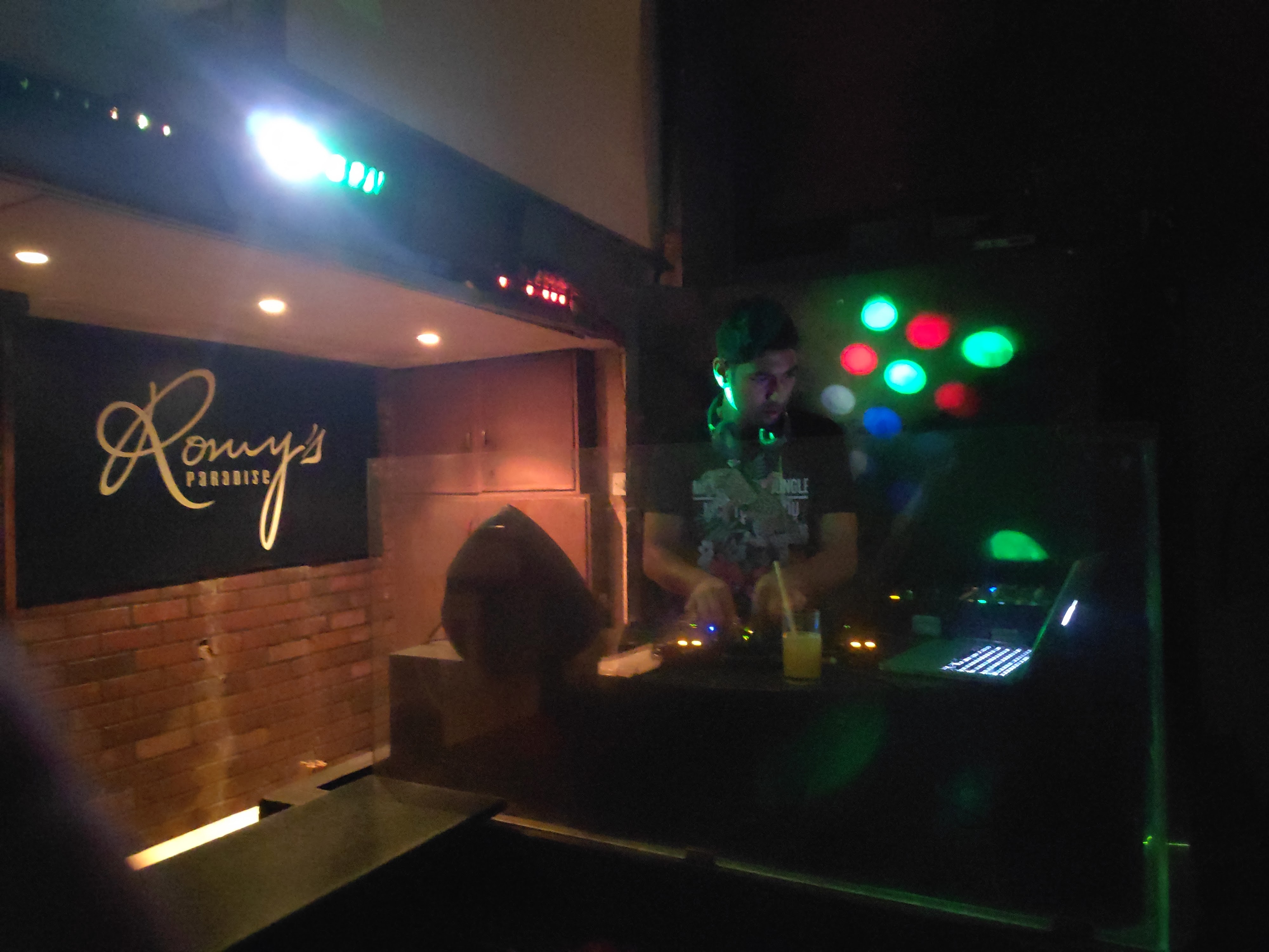 DJ Aakash Burman image 19
