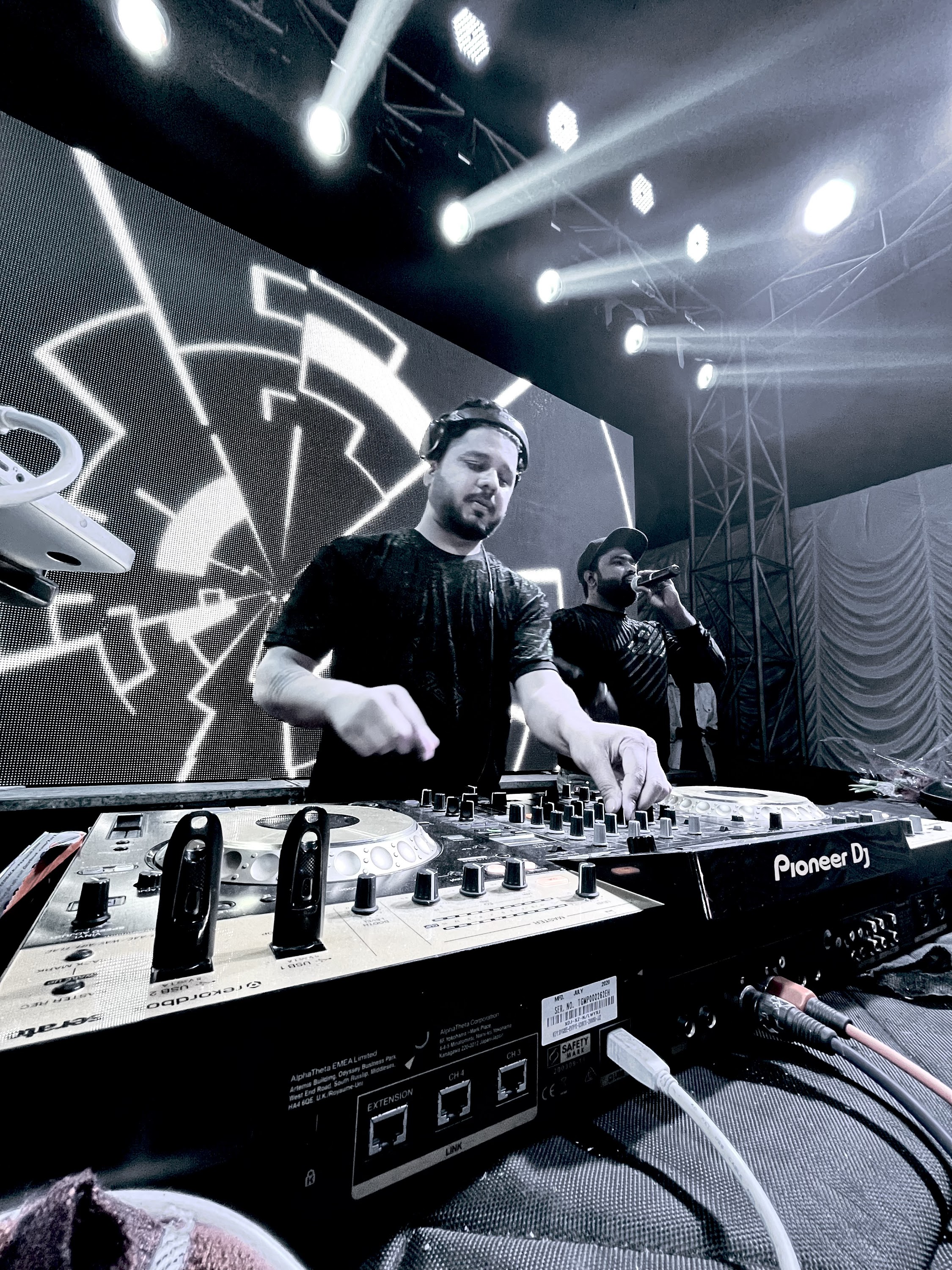 DJ RAHUL SINGH image 9