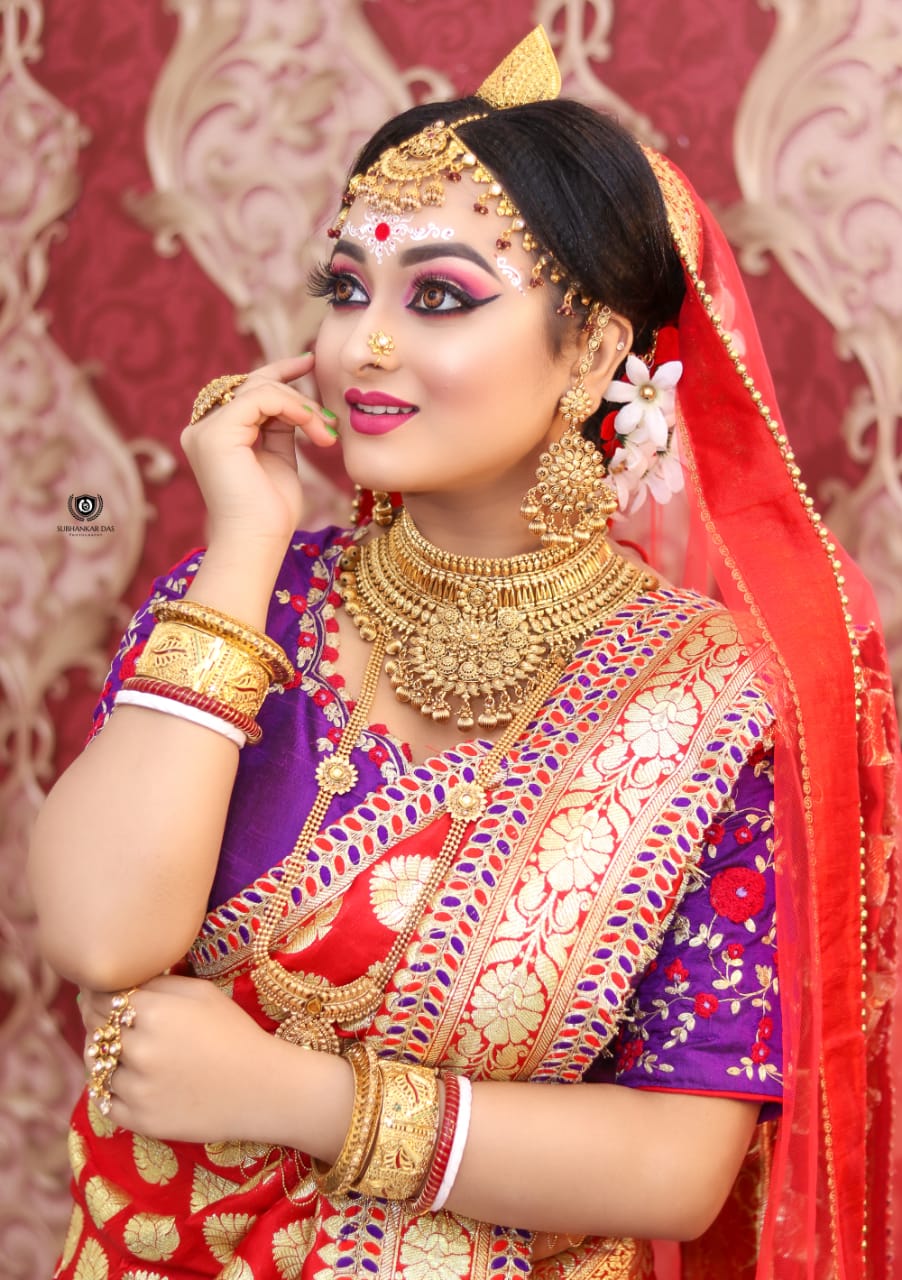 Deblina's Makeover Studio & Academy