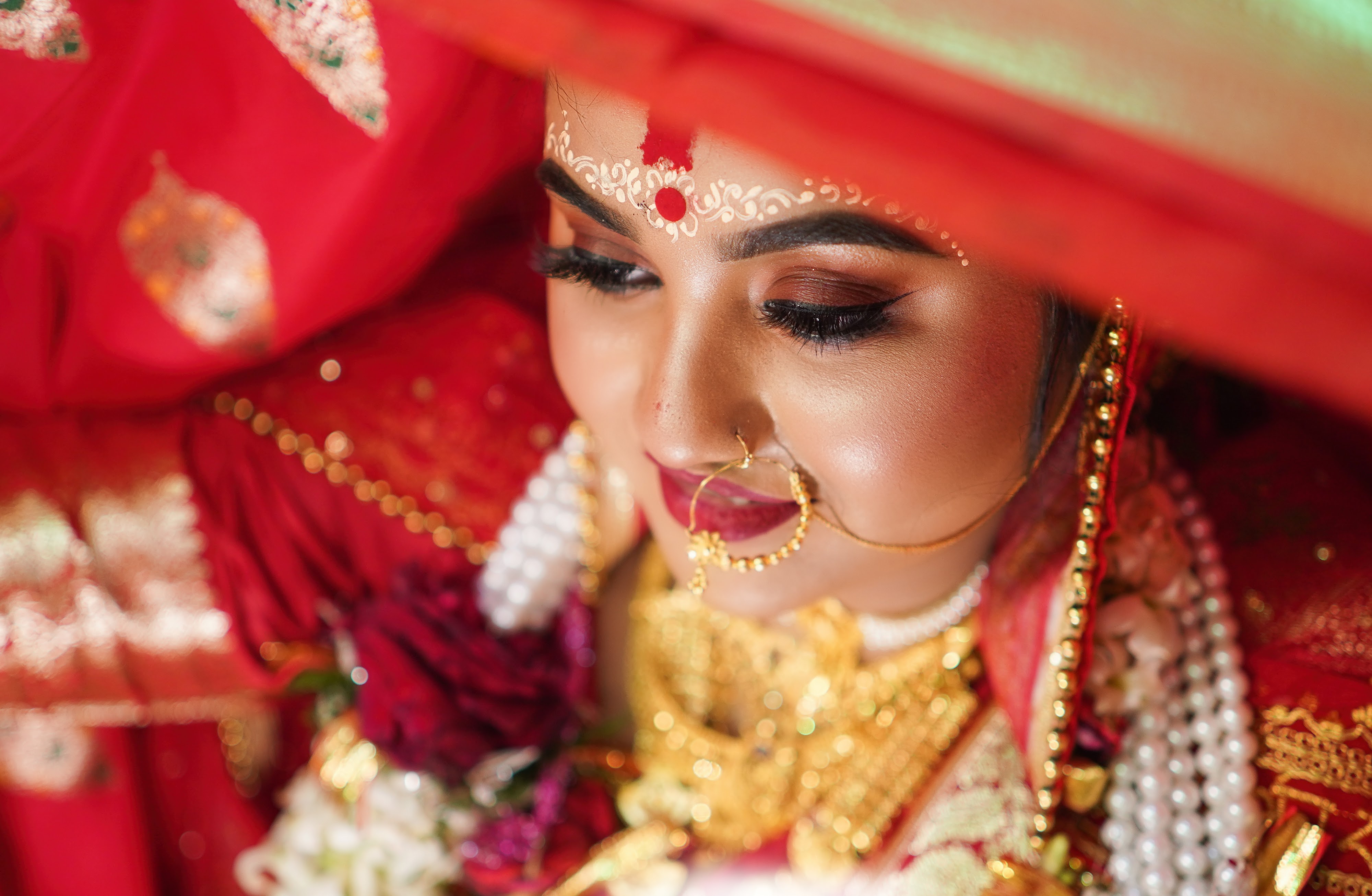 Frame Adorner - A Wedding Story