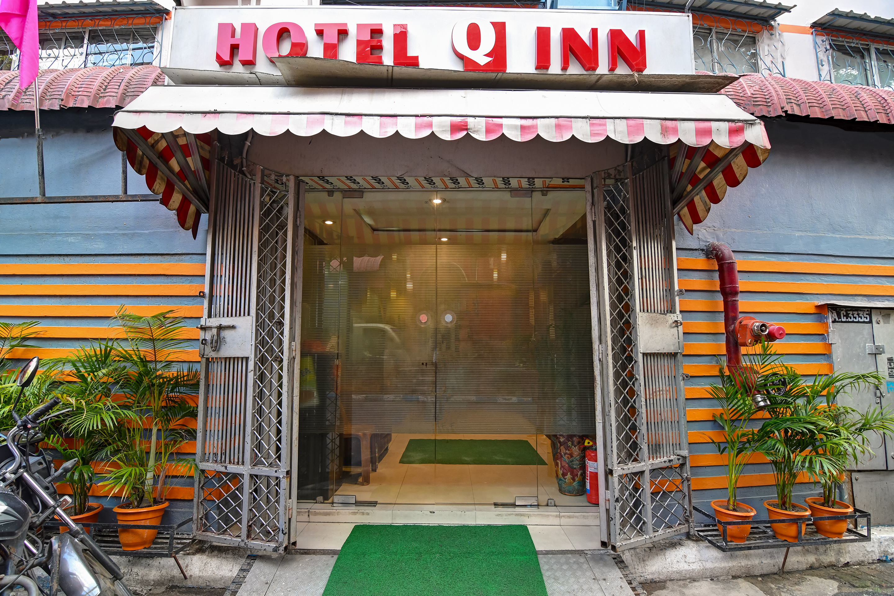 Hotel Q Inn