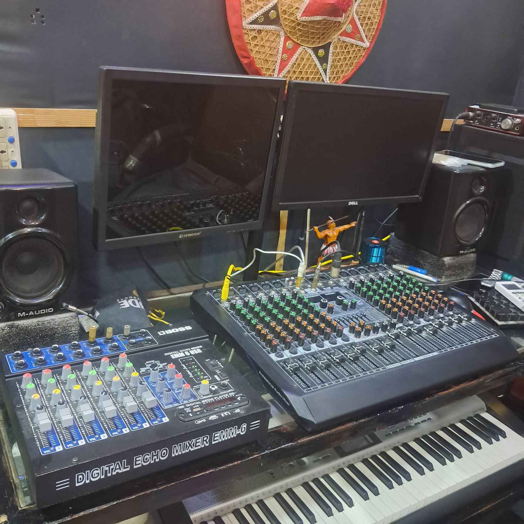 JD Brothers Recording & Videography Studio image 2