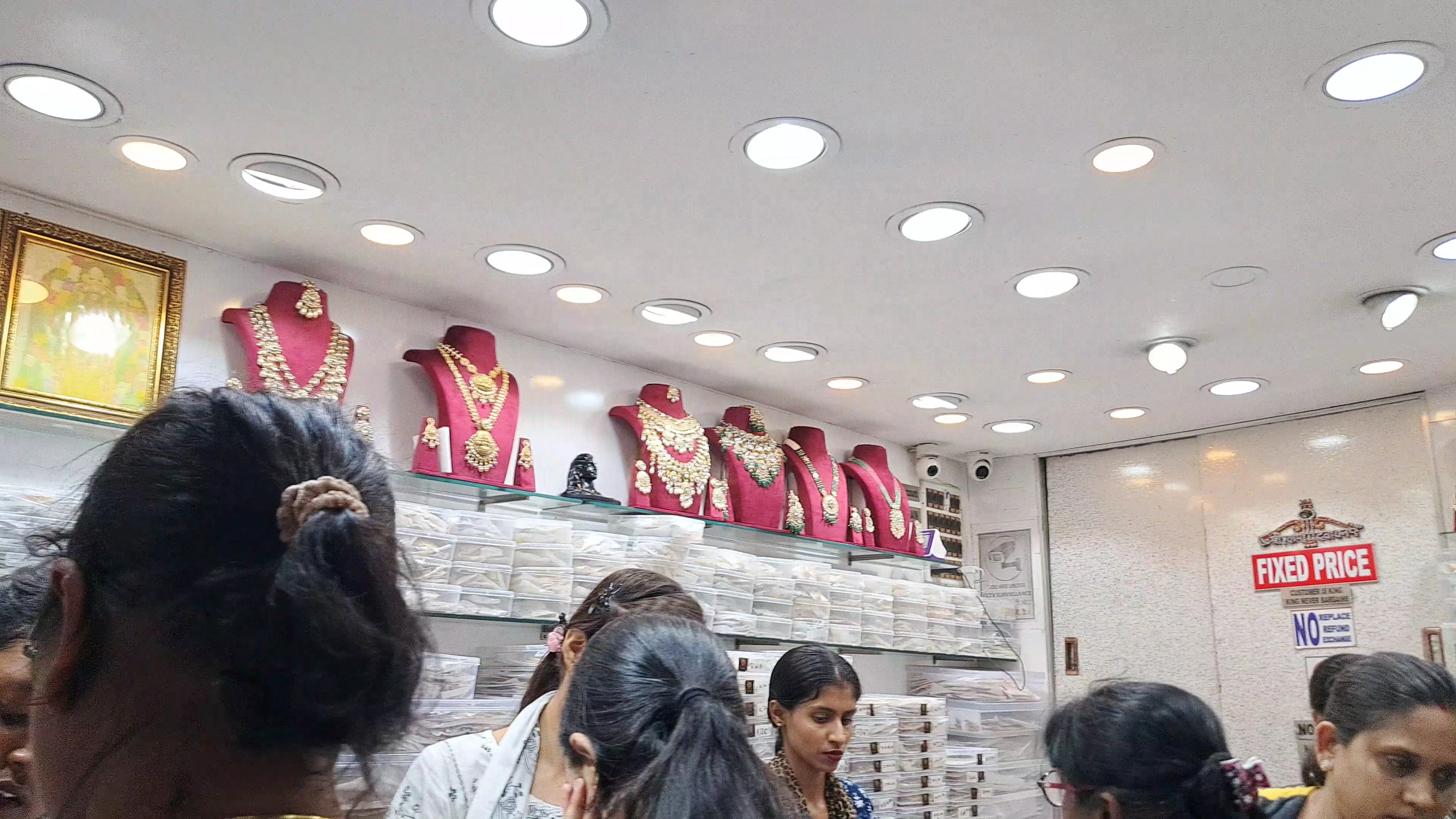 Jaria Jewellers image 16