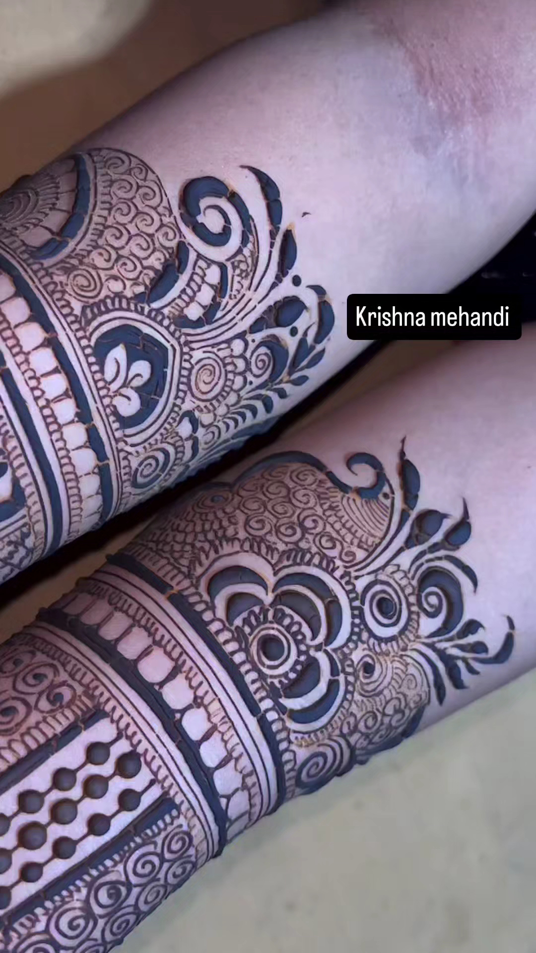 Wedding mehendi designs by Krishna mehandi Art in Durgapur