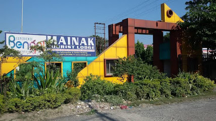 Mainak Tourist Lodge