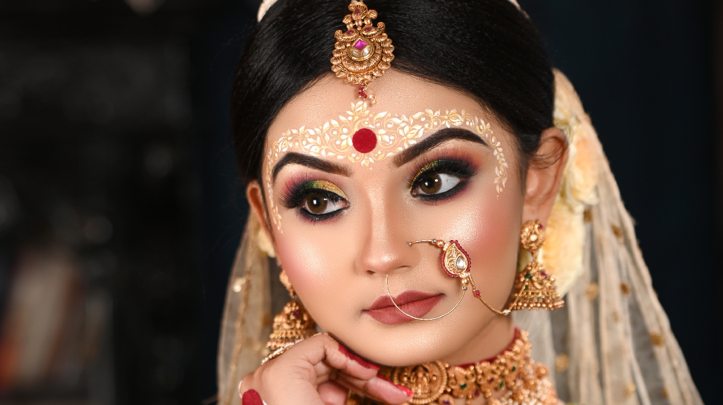 Makeup Artist SHREYA