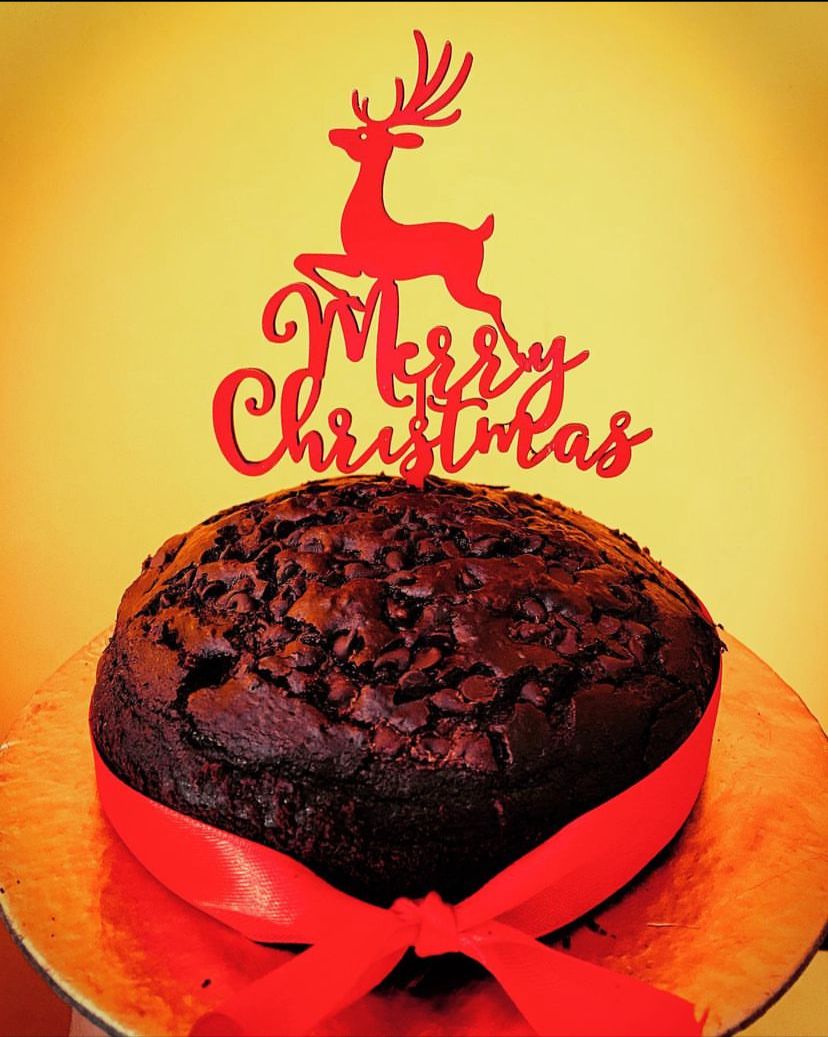 Moodie Foodie custom cake in Kolkata, Kolkata
