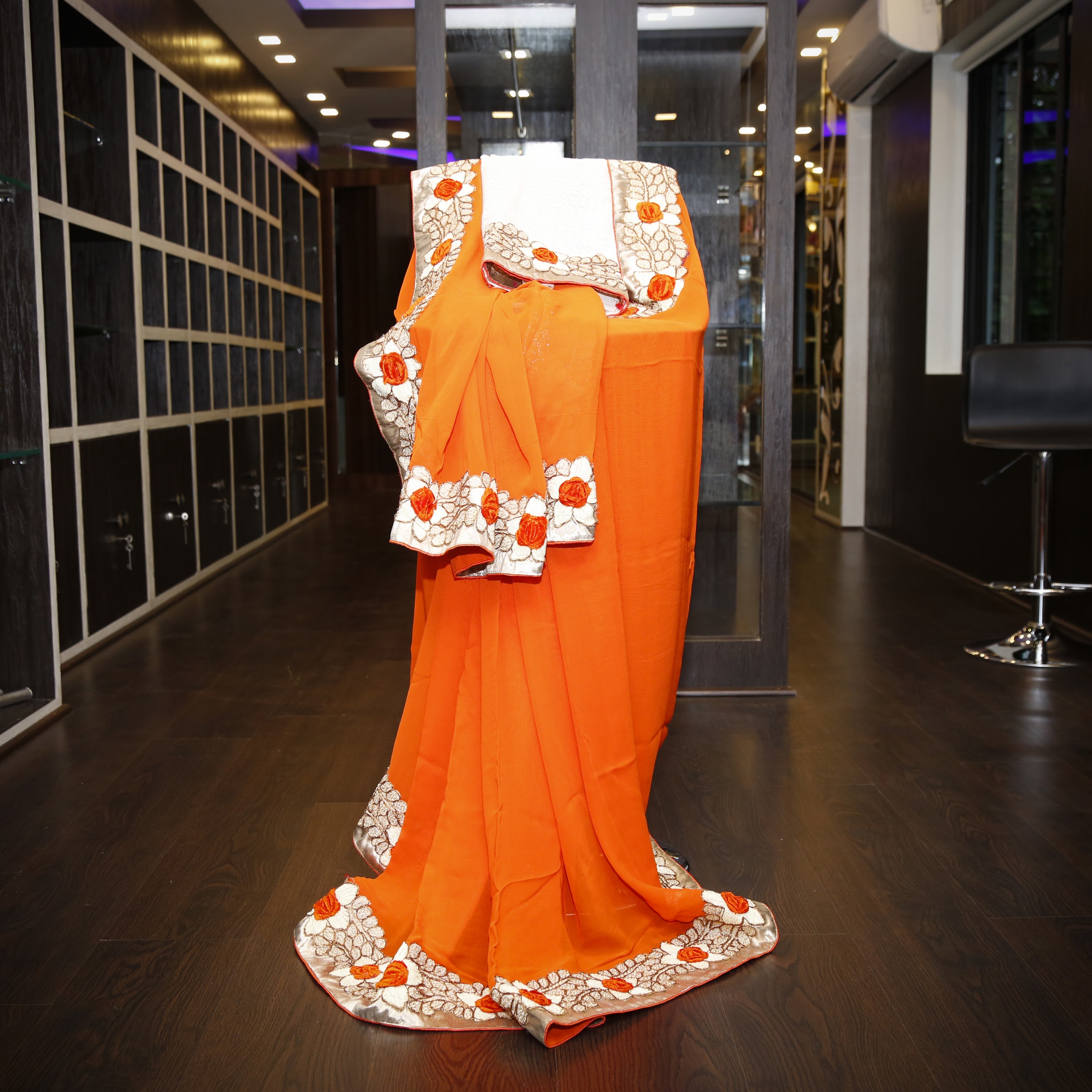 NEETU JALAN The Designer studio image 2