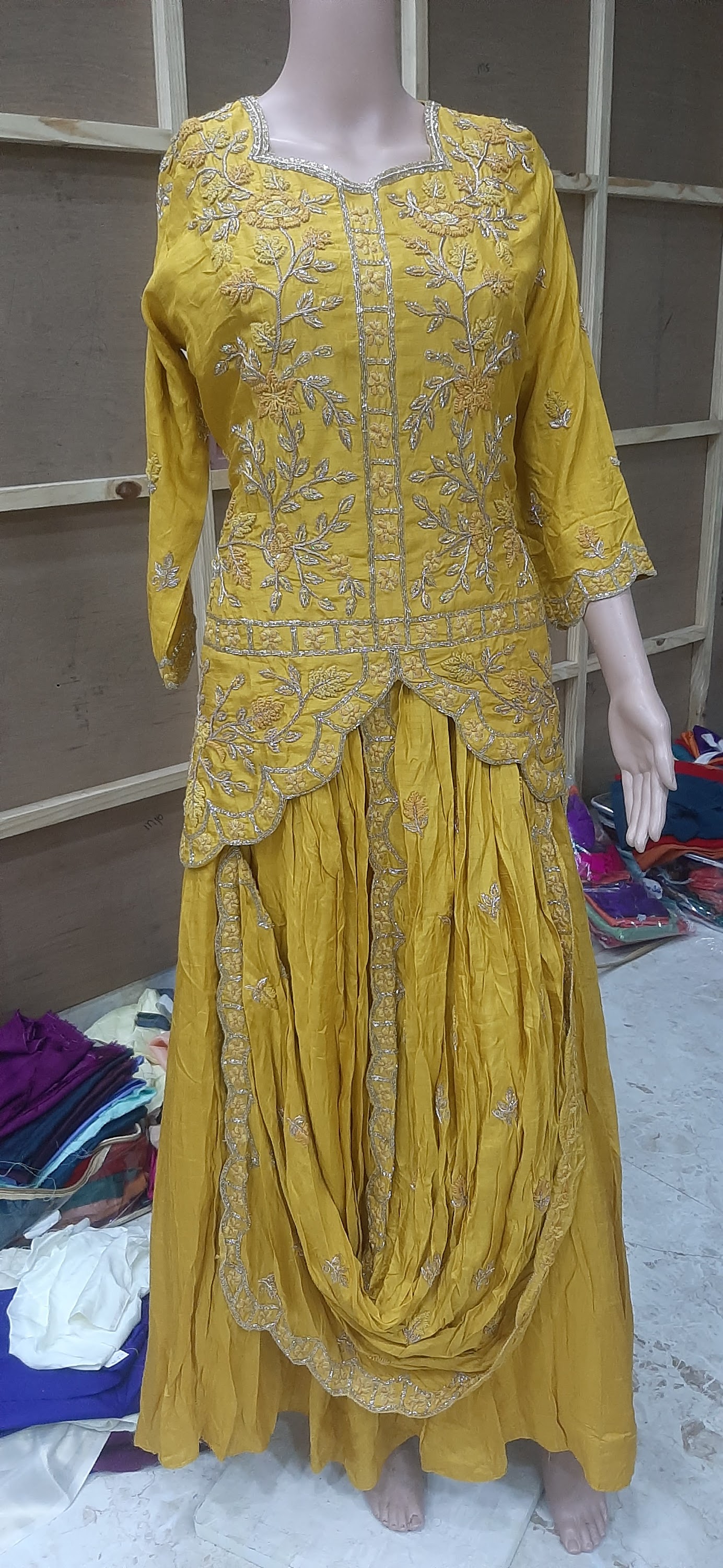 NEETU JALAN The Designer studio image 3
