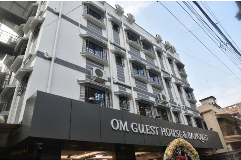 Om Guest House & Banquet