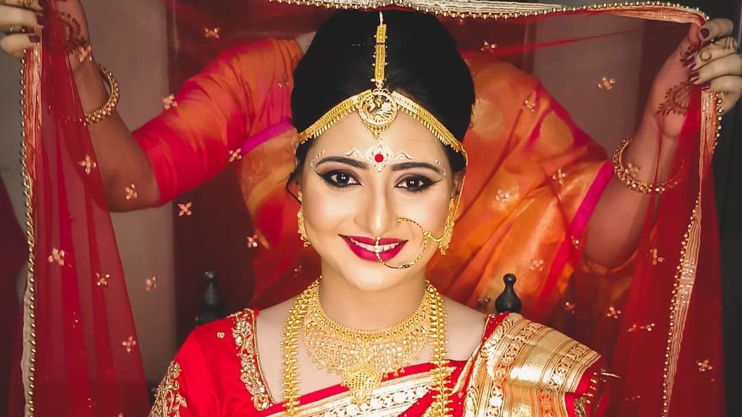 POLYZ Makeover Bridal Artist