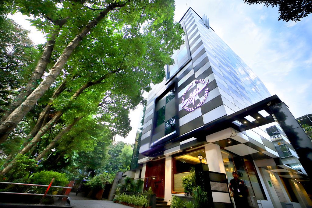 Southern Plaza Hotel