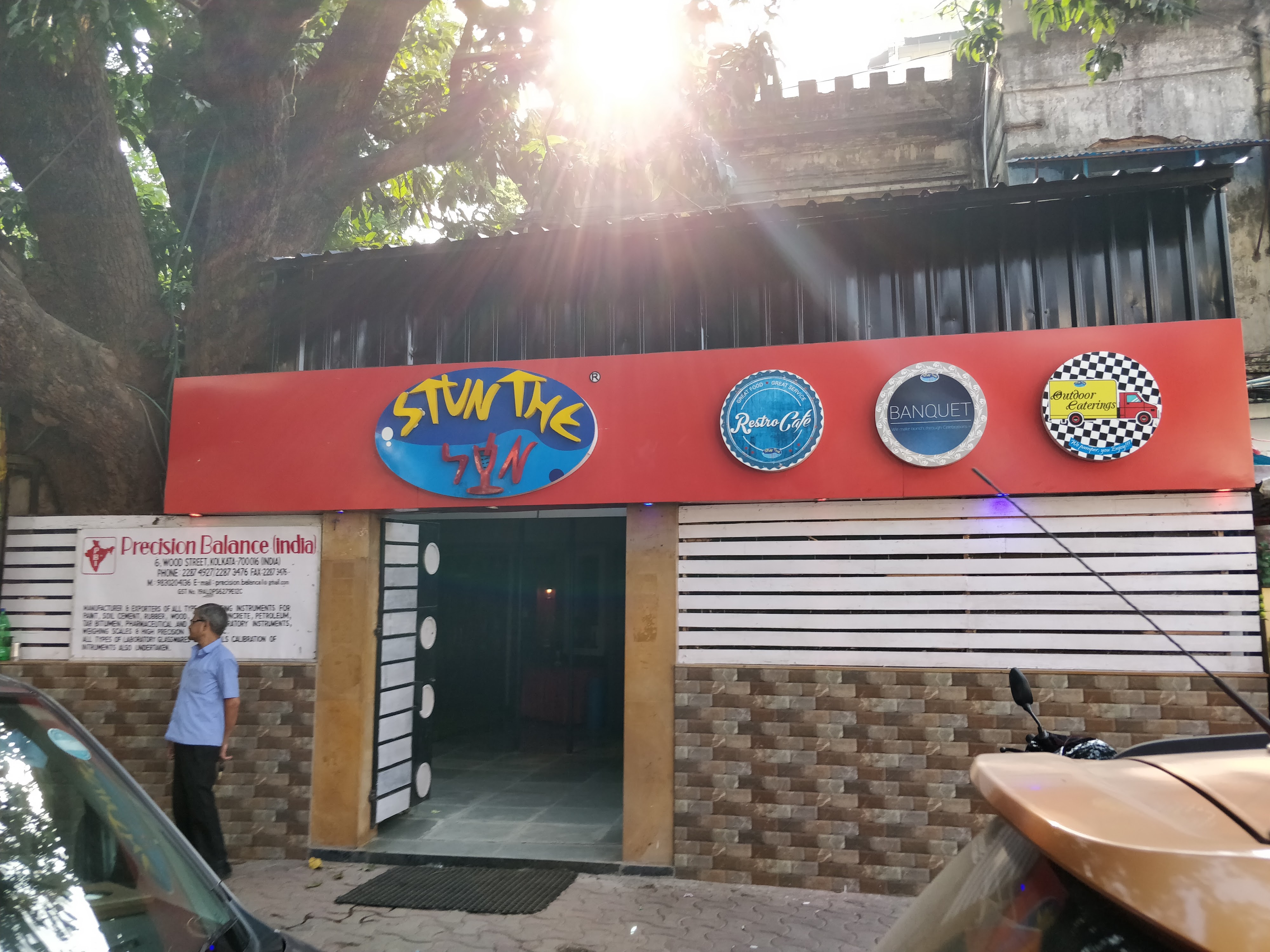 Stun the Sun Restaurant