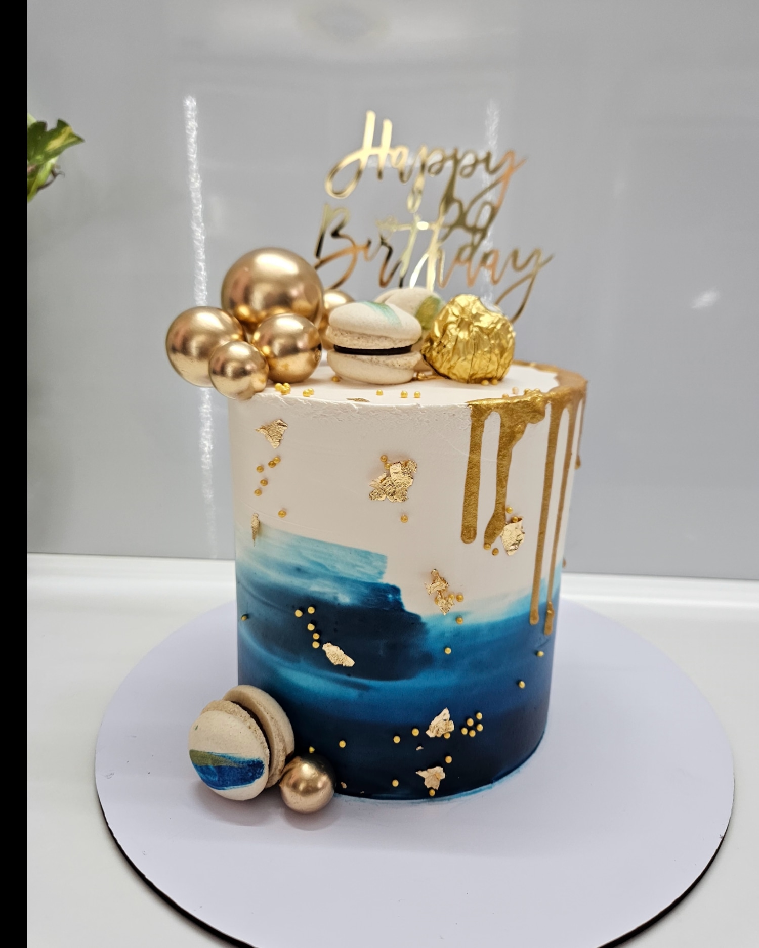Wedding cake by The Cake Boutique