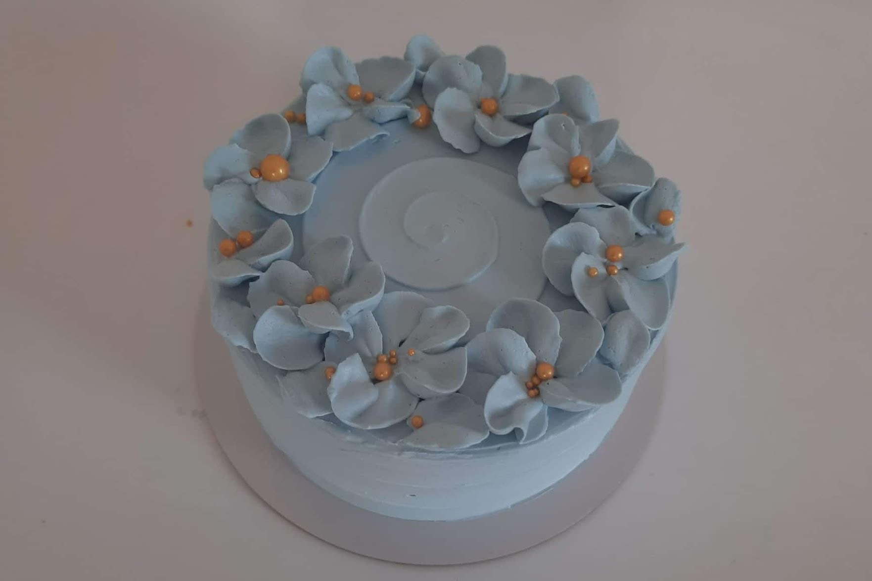 Wedding cake by Thecakeboxlady
