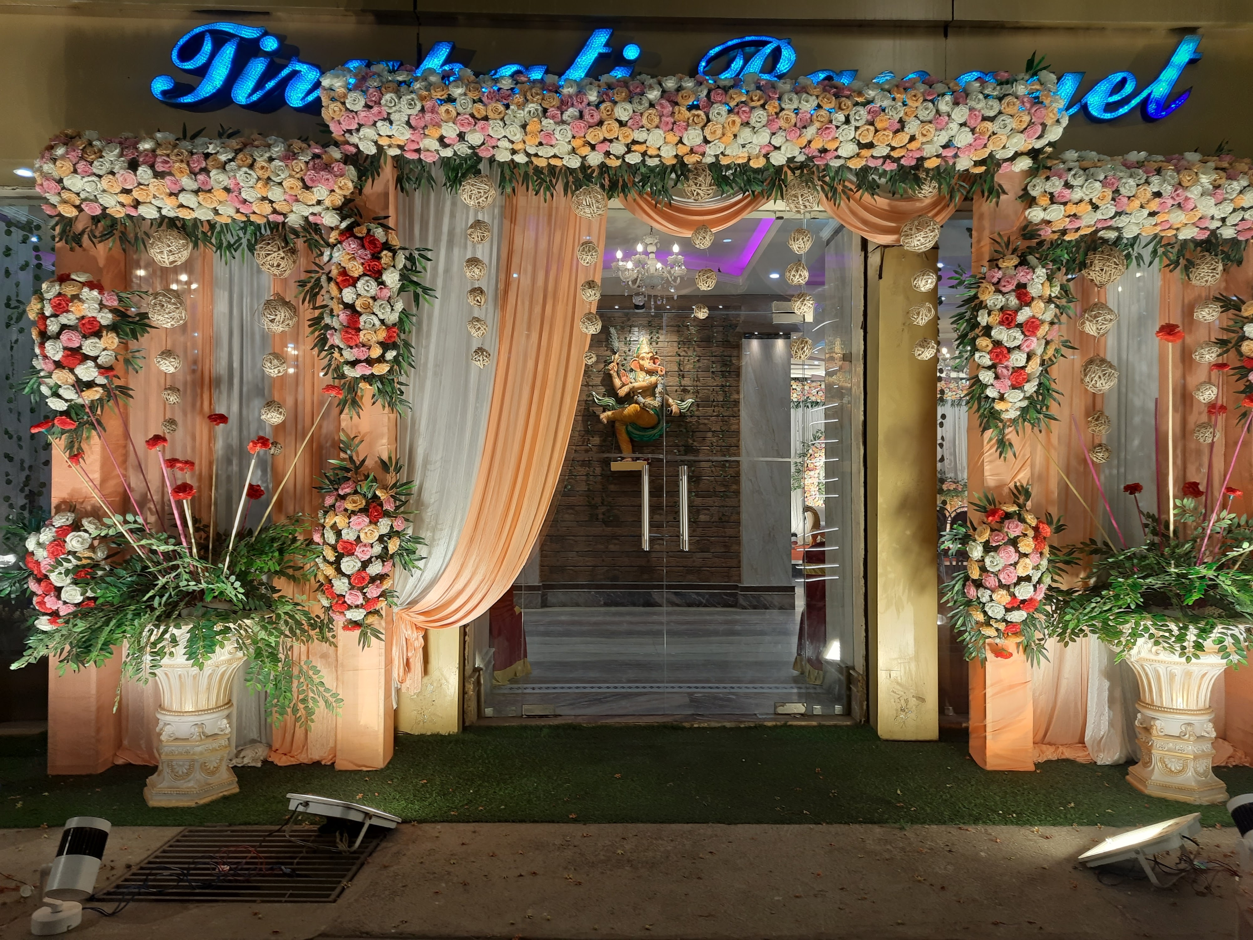 Tirupati Banquet & Guest House