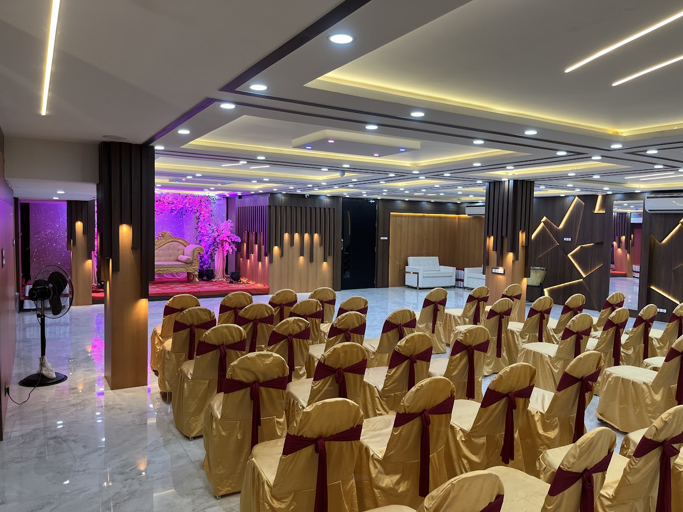 VERMILLION BANQUET - Best Wedding Venue in Rajarhat