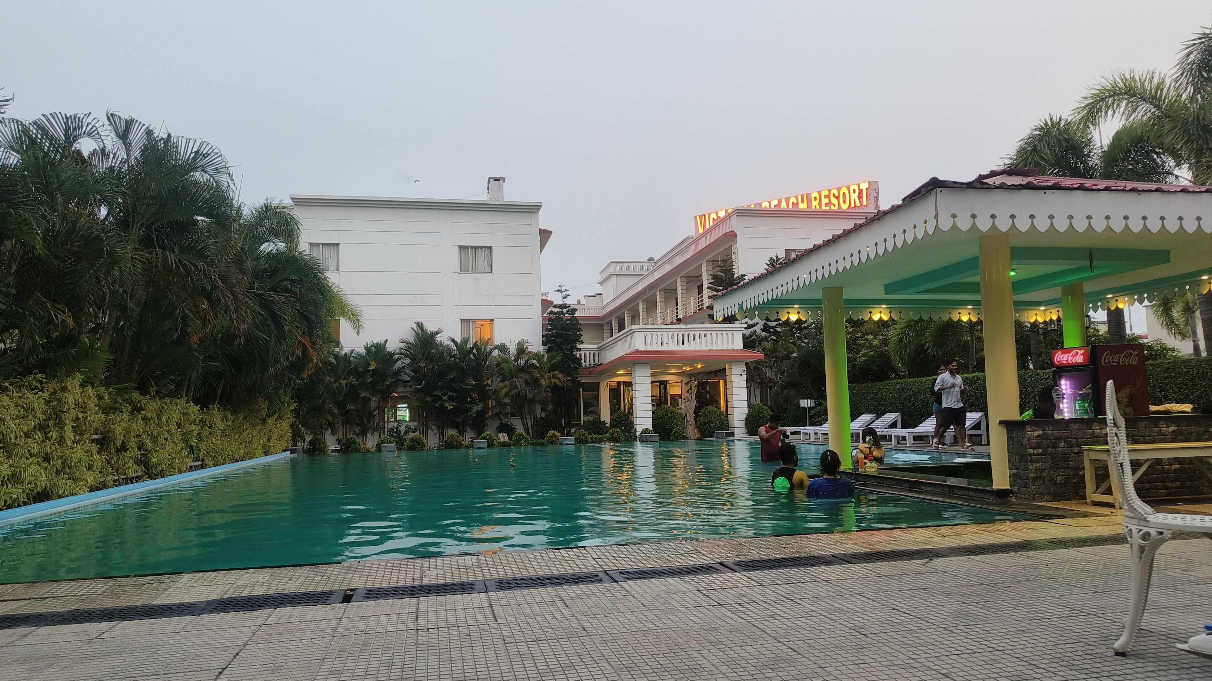 Victoria Beach Resort