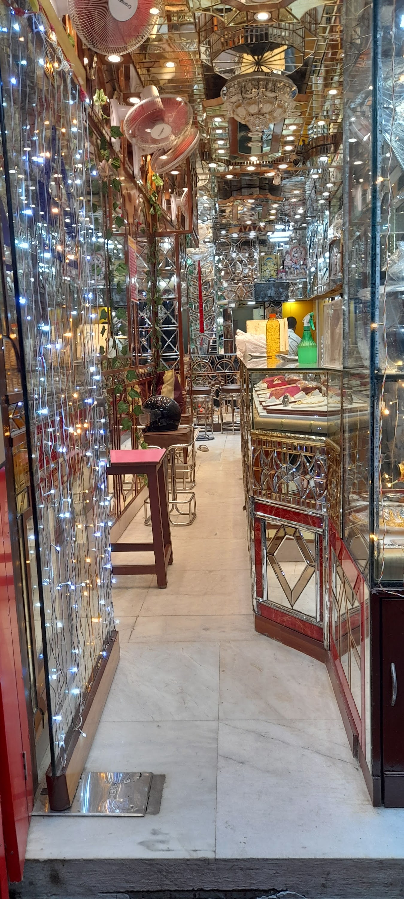 Zenith Gems & Jewellers image 2