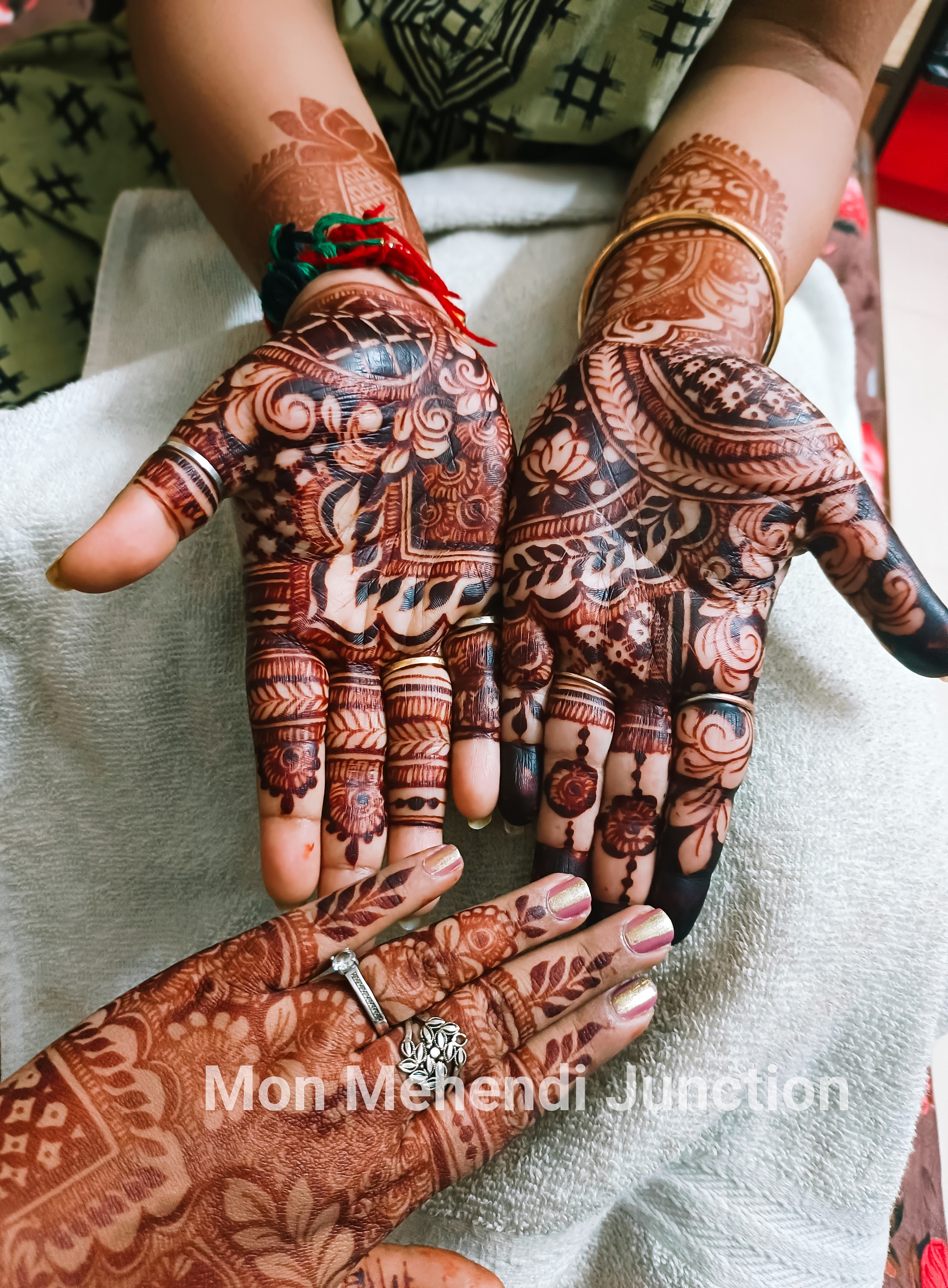 mon mehendi junction
